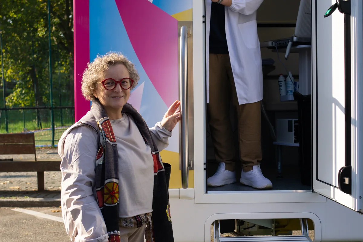 Accesso all'ambulatorio mobile della Clinica Mobile a Castell'Arquato