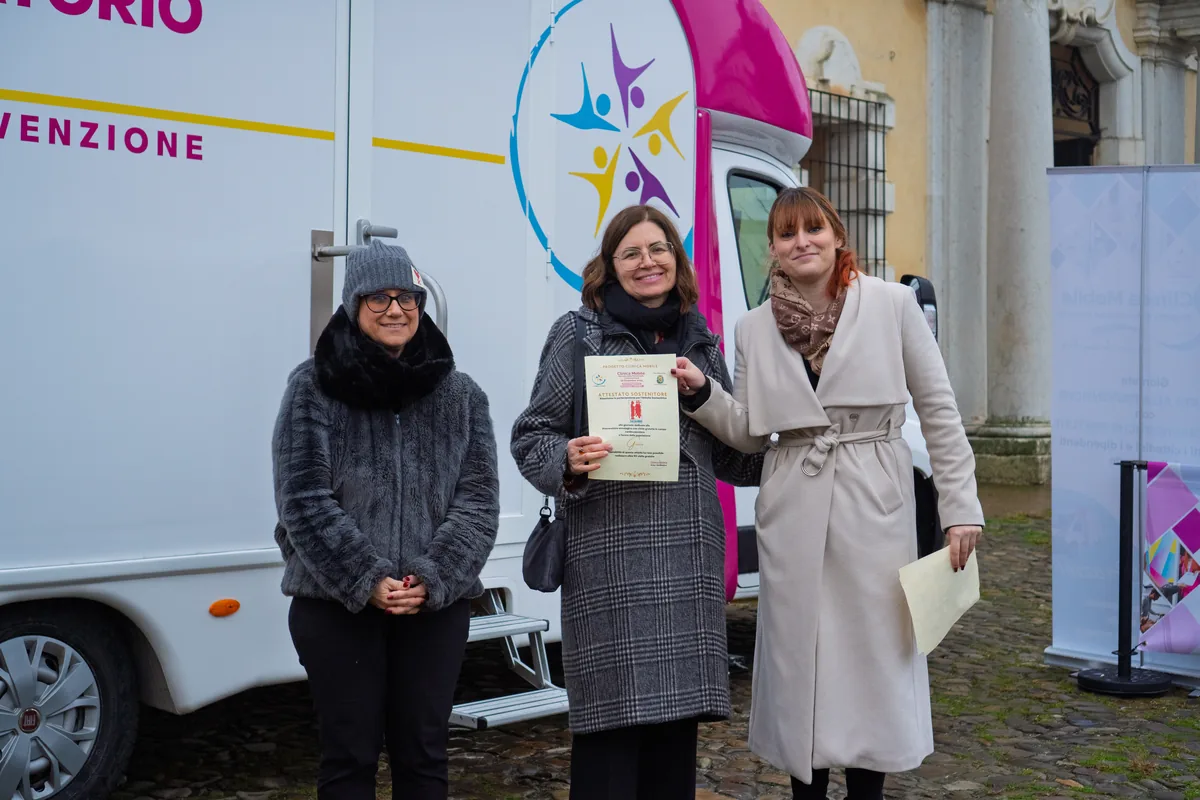 Attestato a un sostenitore dell'evento di prevenzione a Colorno