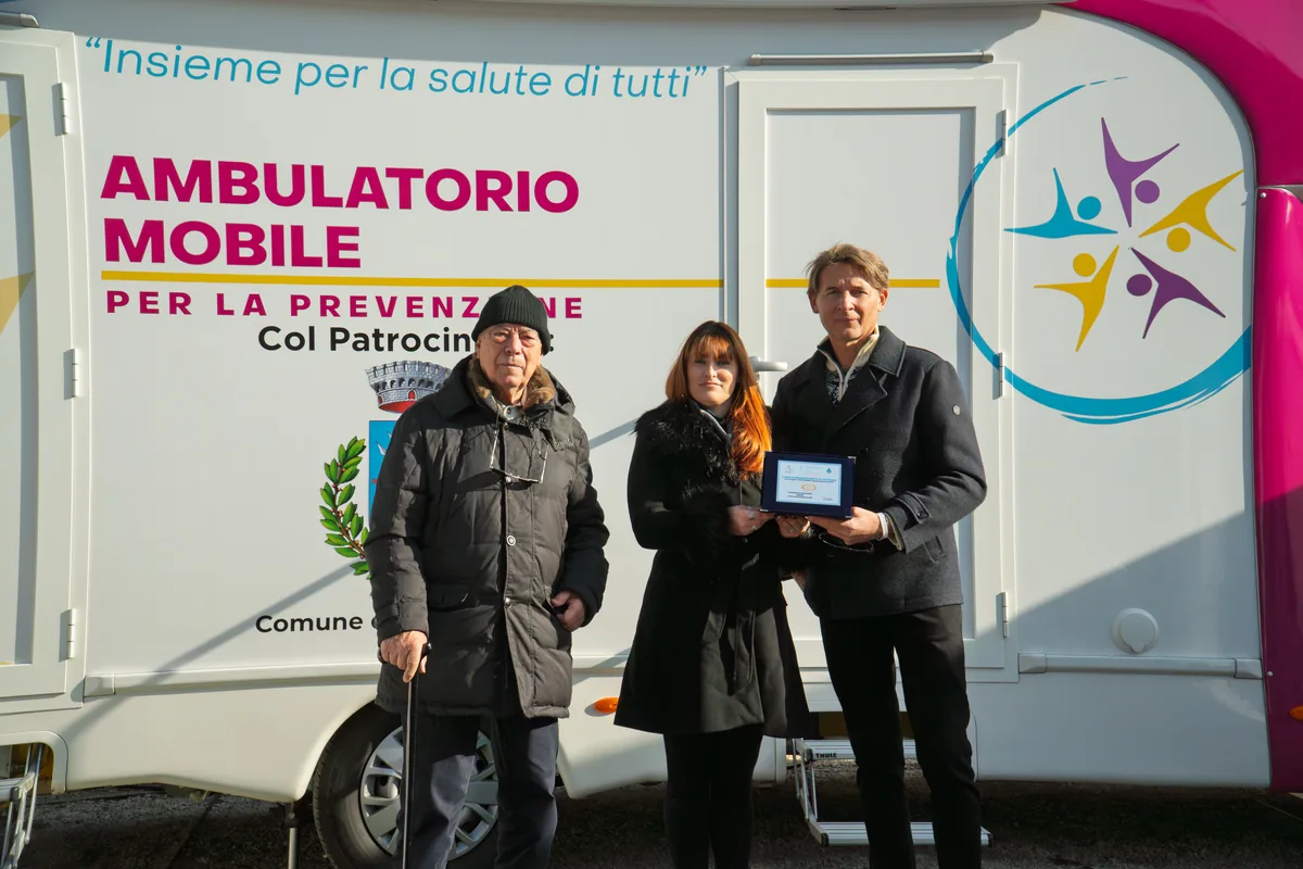 L'ambulatorio mobile della Clinica Mobile a San Secondo Parmense