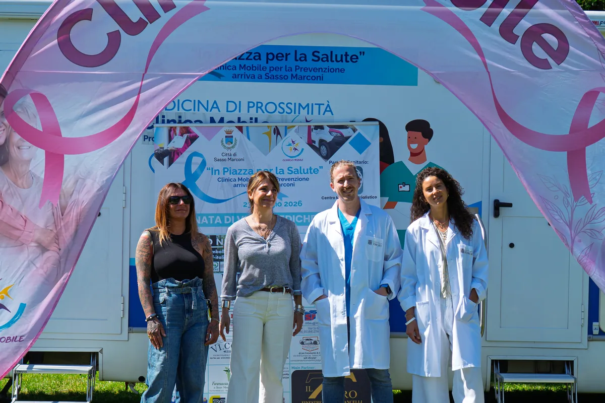 Gli stand e i gazebo della Clinica Mobile alla giornata di prevenzione a Sasso Marconi